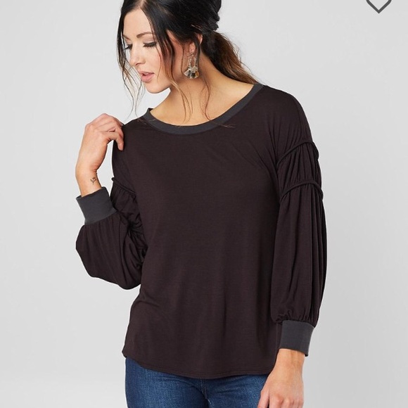 gimmicks by BKE Tops - Gimmicks by BKE - Banded Black Top - NWOT